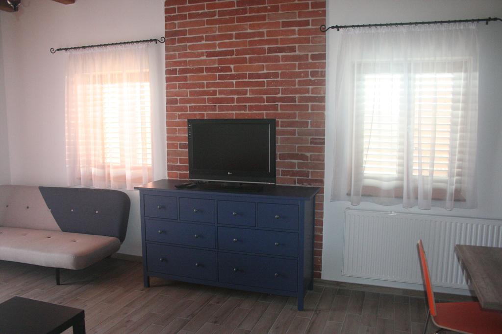 Malomko Apartman Zsira ภายนอก รูปภาพ
