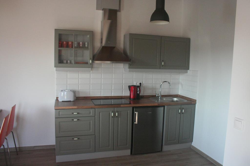 Malomko Apartman Zsira ภายนอก รูปภาพ